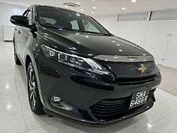 Toyota Harrier 2.0 Sunroof 2016 Brown Rear Entertainment